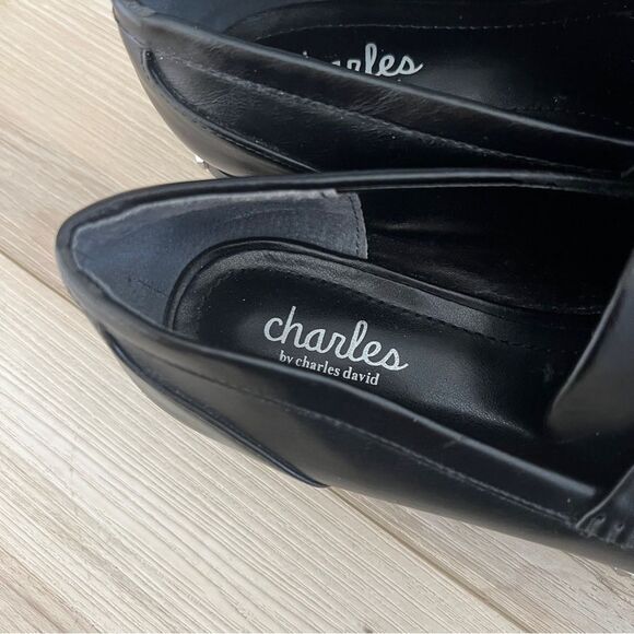 Charles David Black faux leather loafers with studs Size 7.5 - Picture 3 of 6